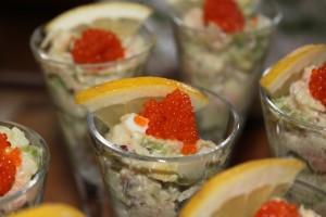 Kall laxröra i snappsglas. Foto: Lisa Eriksson. 